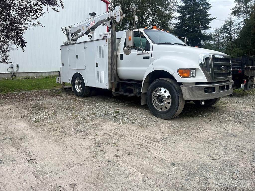 Ford F-750 Közúti karbantartó haszongépek