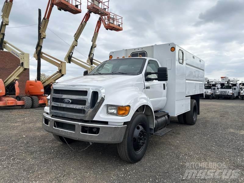 Ford F-750 Deszkaszállító teherautók