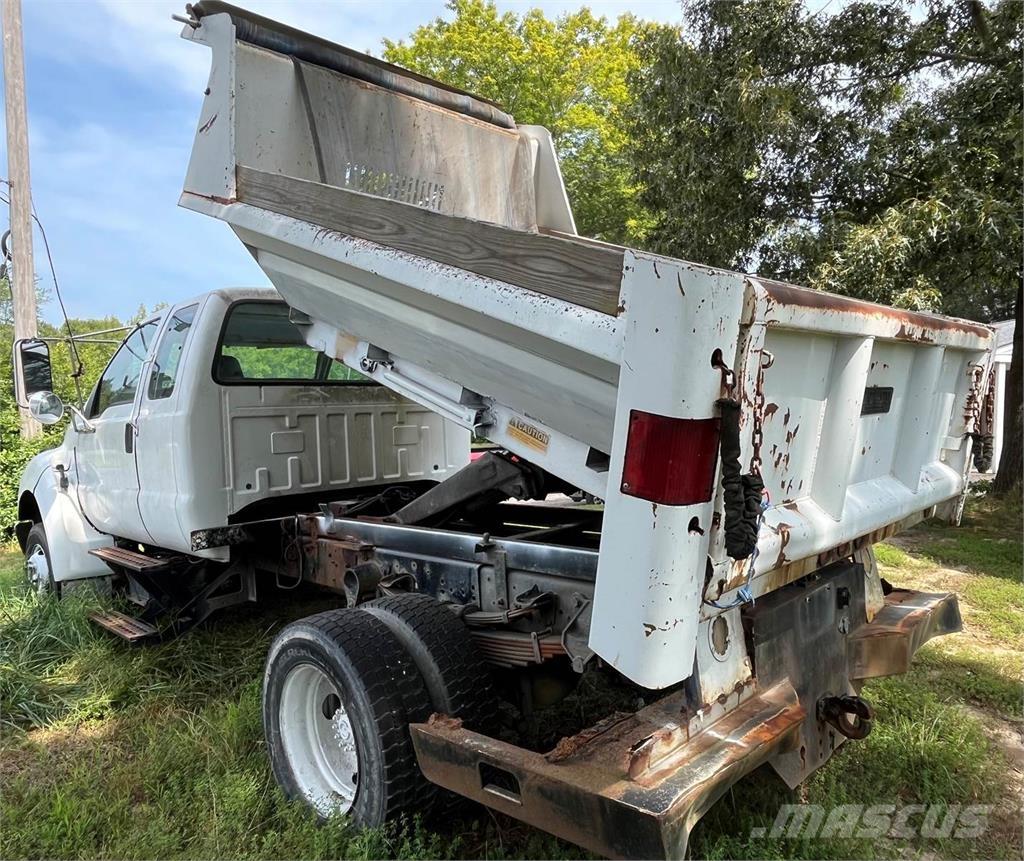 Ford F-750 Billenő teherautók