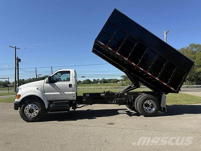Ford F-750 Deszkaszállító teherautók