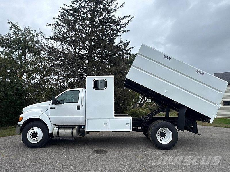 Ford F-750 Deszkaszállító teherautók