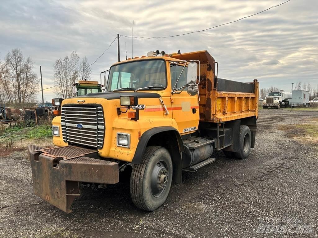 Ford L8000 Billenő teherautók