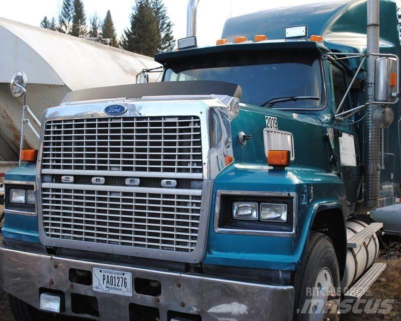 Ford LTL9000 Nyergesvontatók