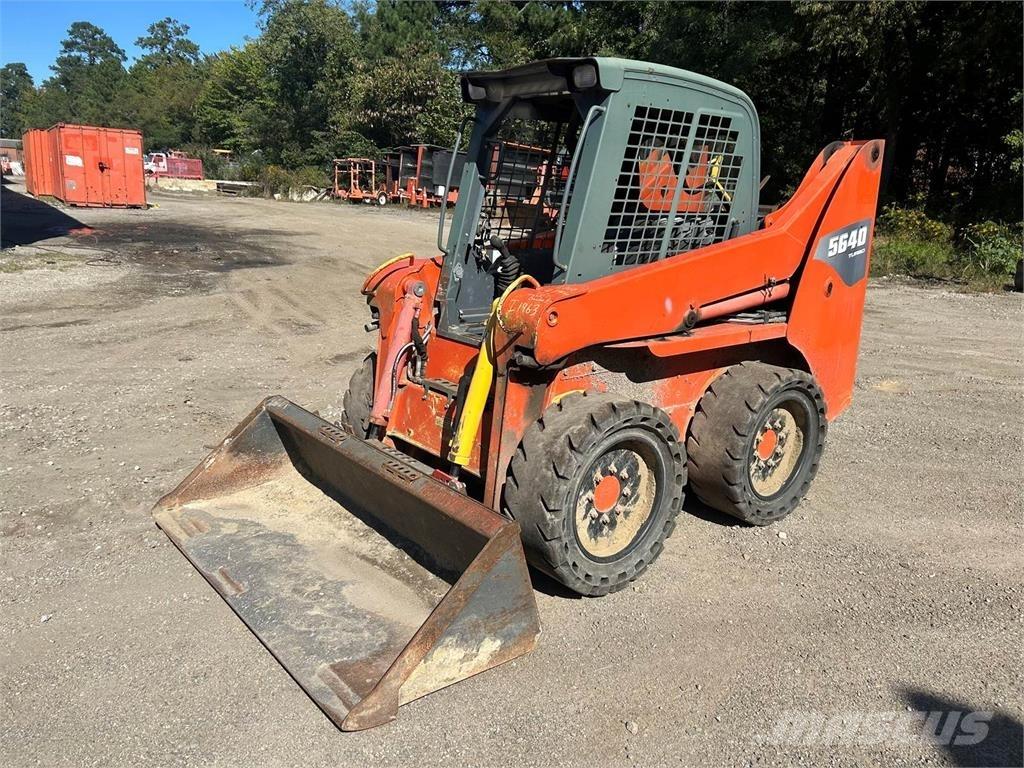 Gehl 5640E Lánctalpas homlokrakodók