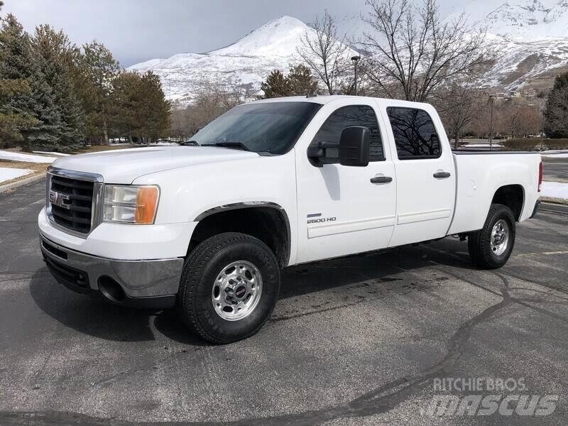 GMC 2500HD Kis teherszállító/Platós kocsi