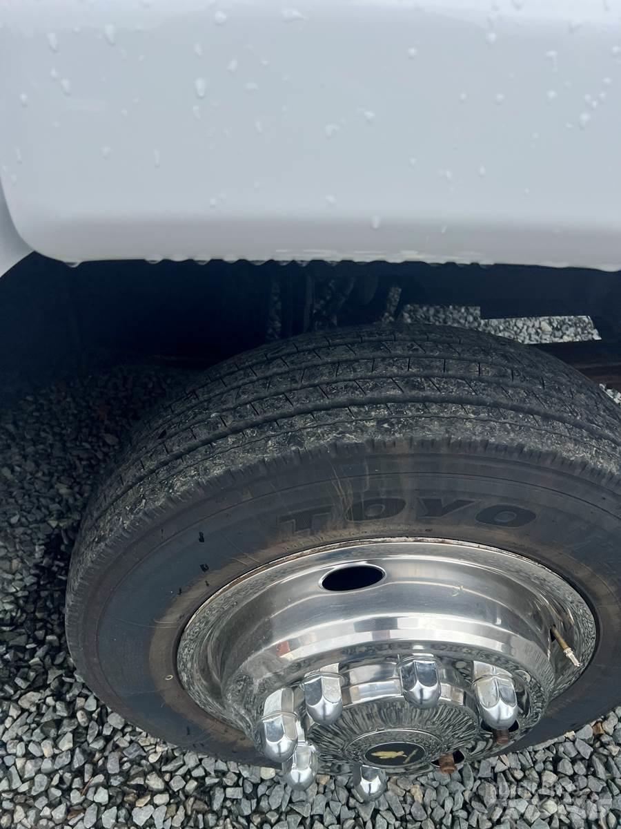 GMC 4500 Közúti karbantartó haszongépek