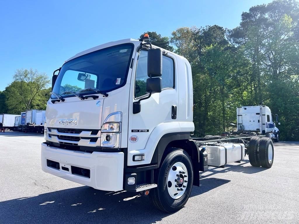 Isuzu FTR Nyergesvontatók