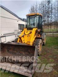 JCB 407 Gumikerekes homlokrakodók