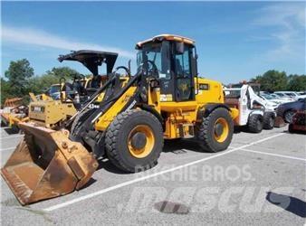 JCB 416 HT Gumikerekes homlokrakodók