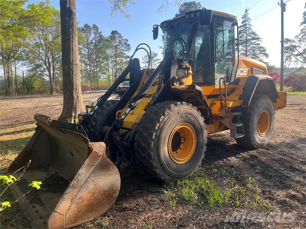 JCB 427HT Gumikerekes homlokrakodók