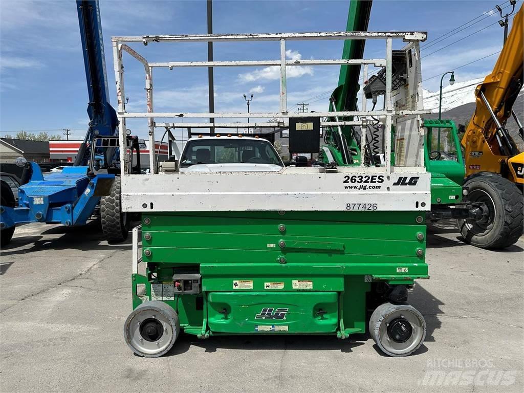 JLG 2632ES Ollós emelők