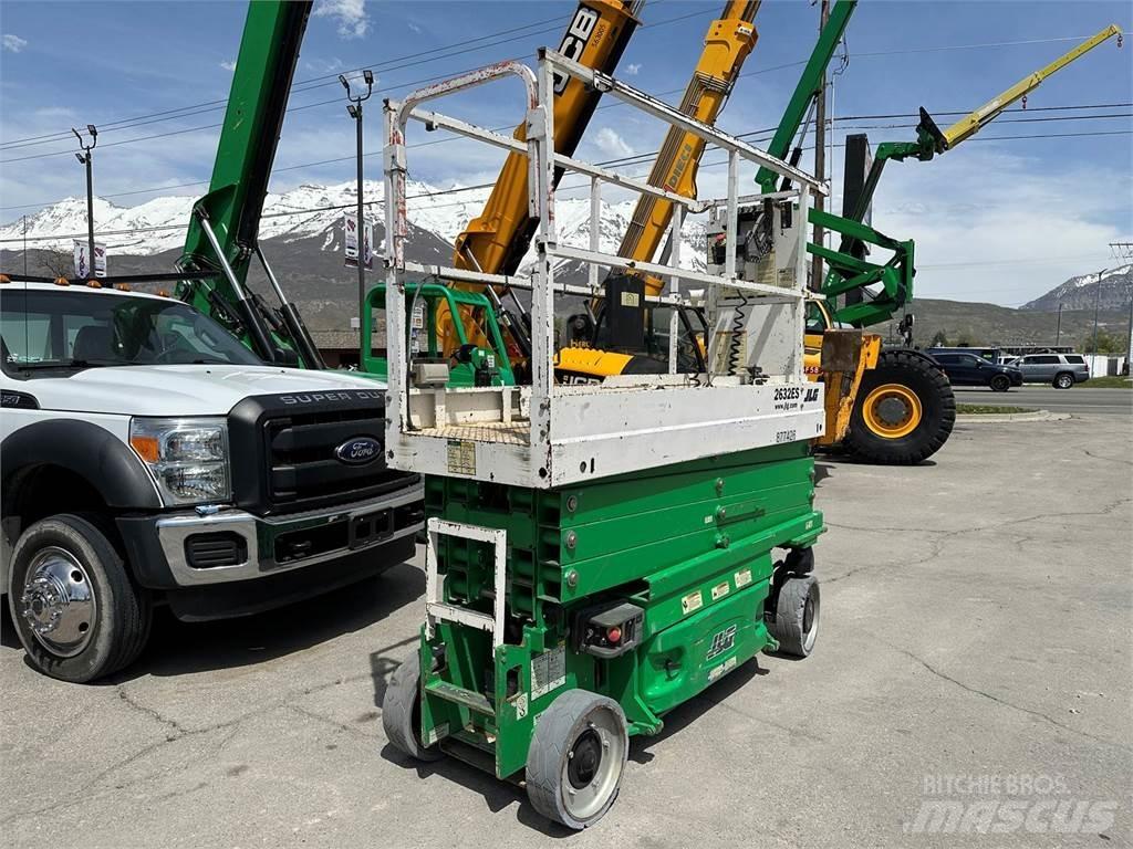 JLG 2632ES Ollós emelők