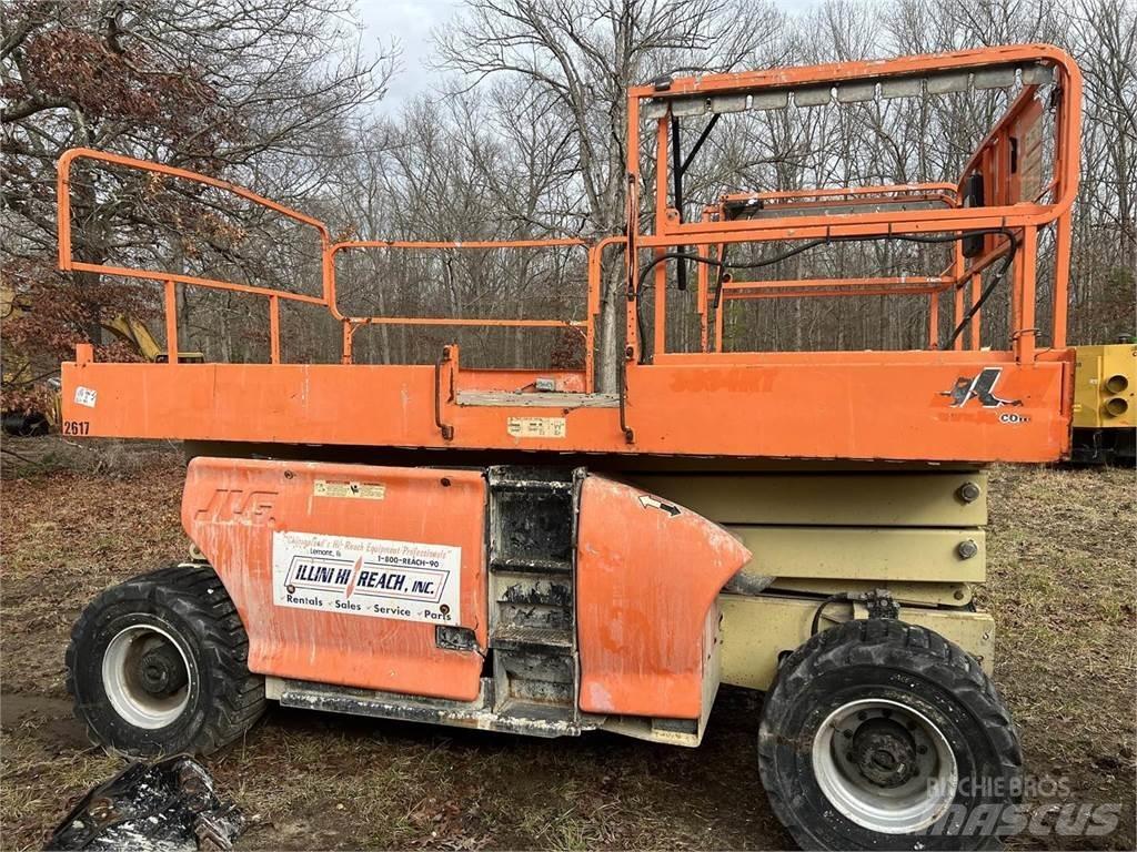 JLG 3394RT Ollós emelők