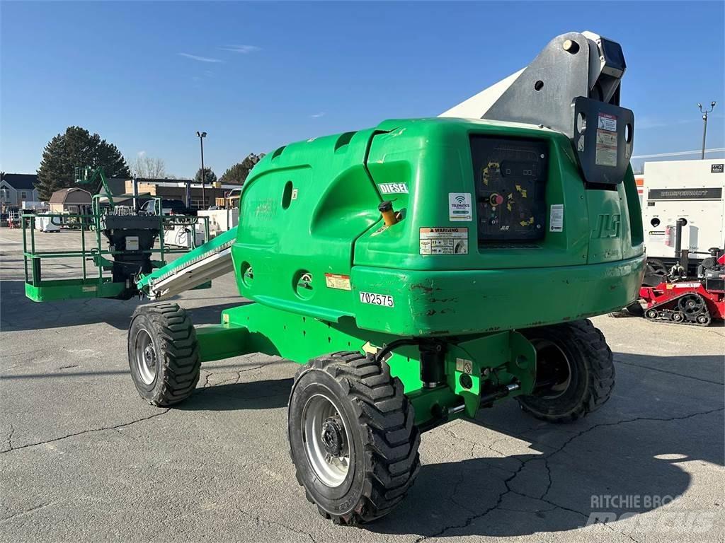 JLG 400S Teleszkópos emelők