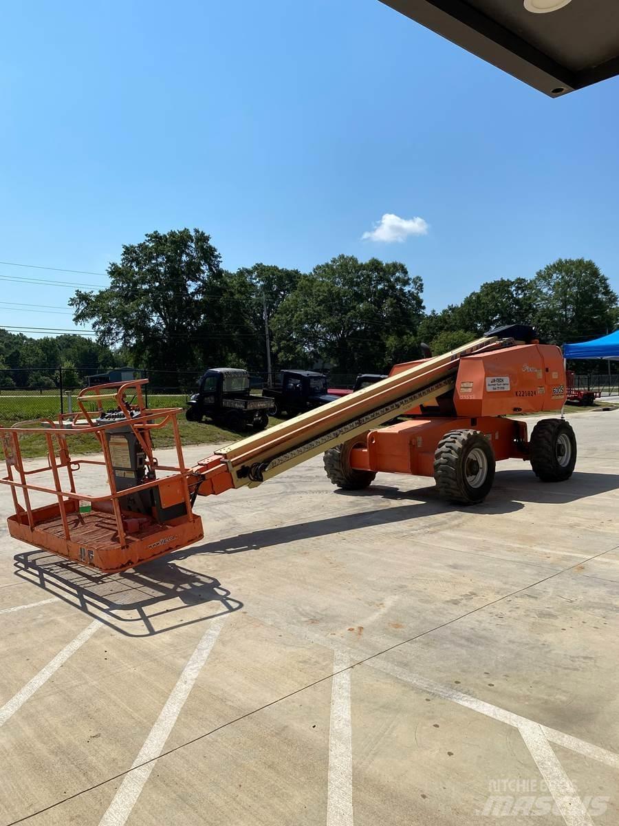 JLG 600S Teleszkópos emelők