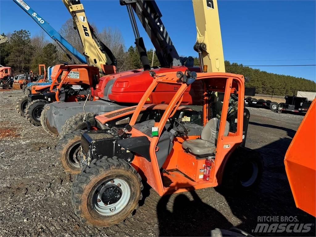 JLG G5-18A Teleszkópos rakodók