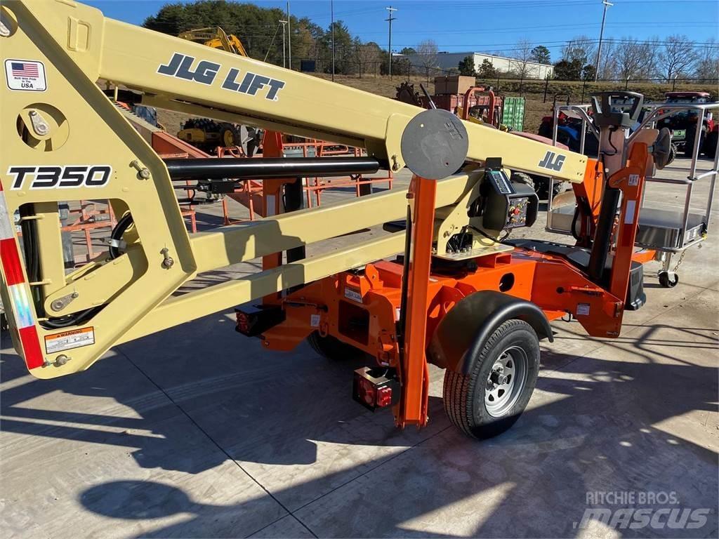 JLG T350 Pótkocsira szerelt emelők és állványok
