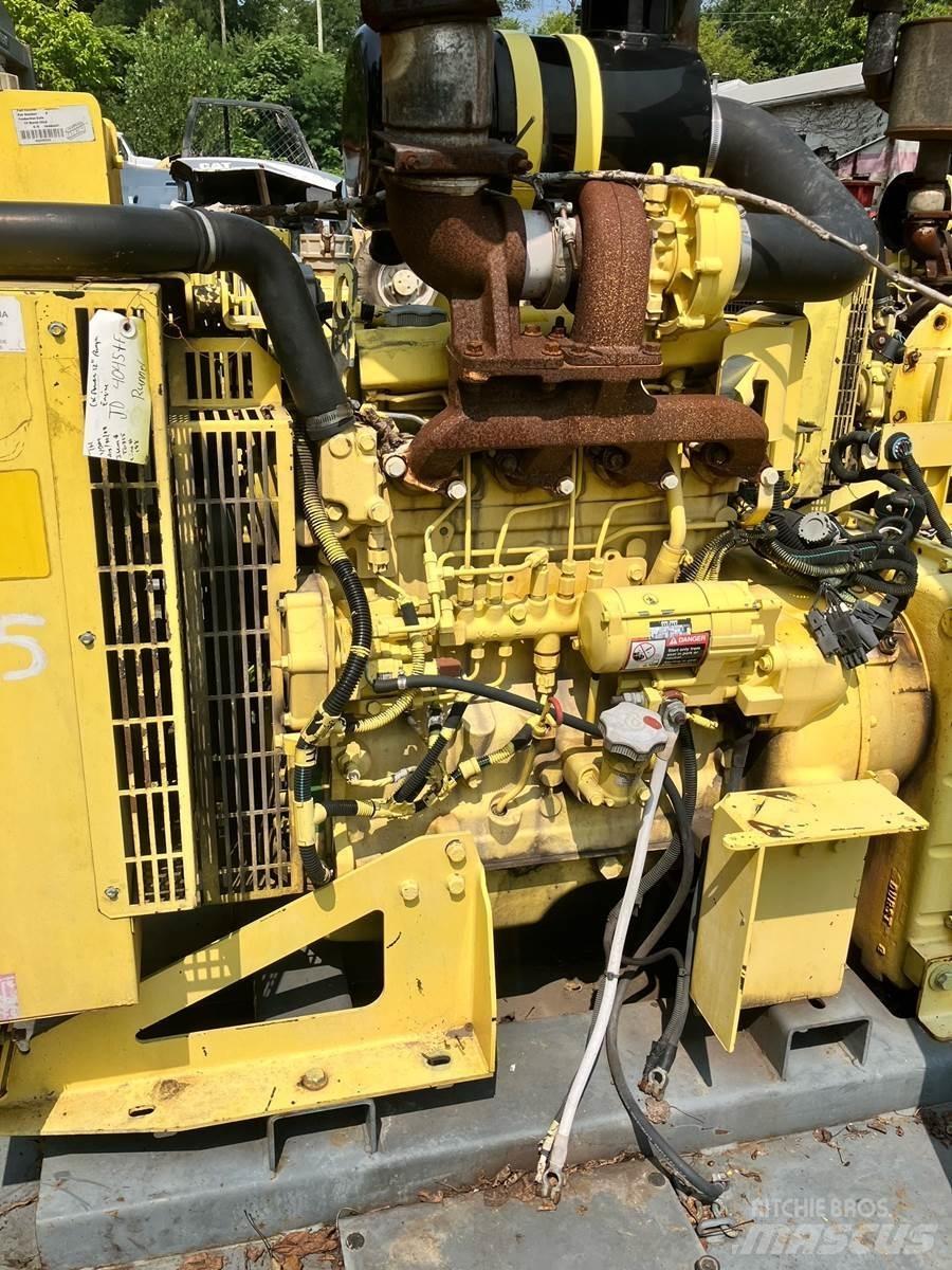 John Deere  Motorok