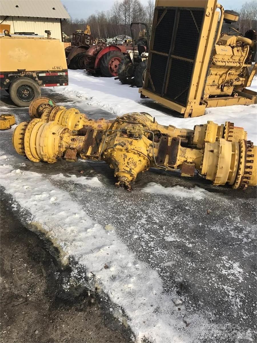 Komatsu  Tengelyek