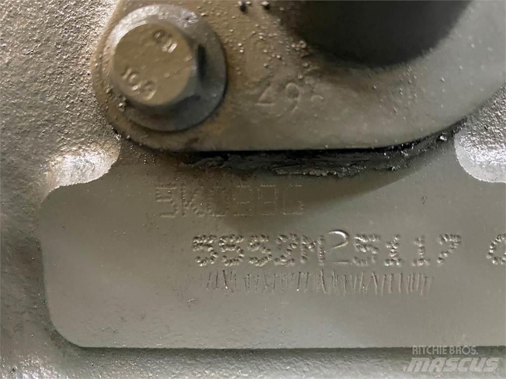 Mack AI Motorok