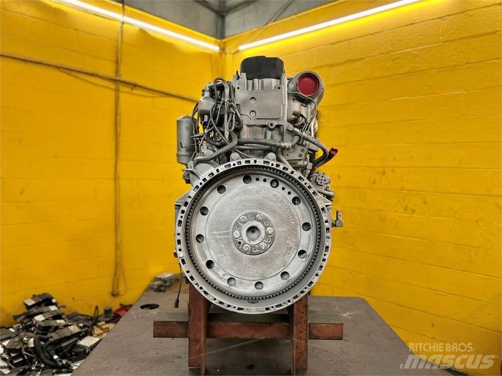 Mack AI Motorok