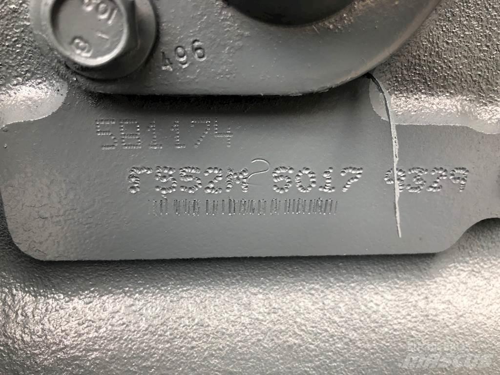 Mack AI Motorok