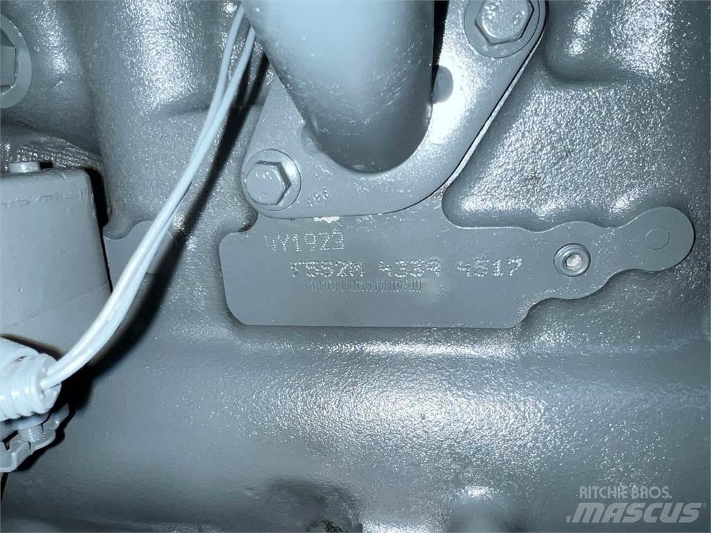 Mack AMI Motorok