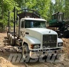Mack CH613 Rönkszállító teherautók