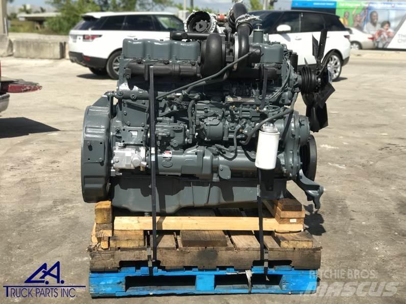 Mack E6 Motorok