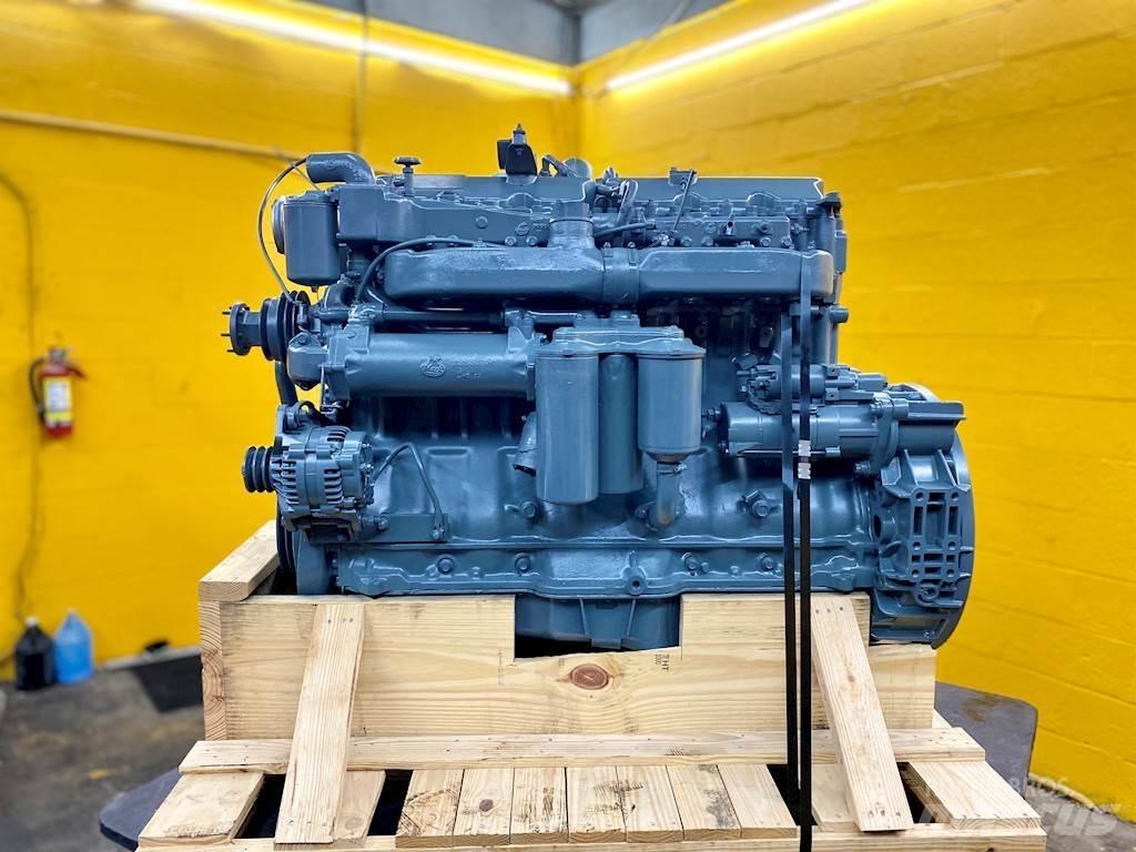 Mack E7 Motorok