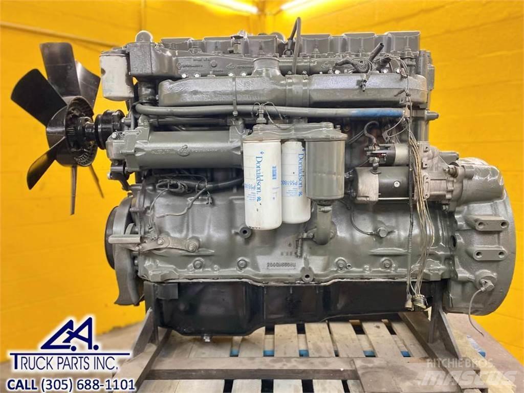 Mack E7 Motorok