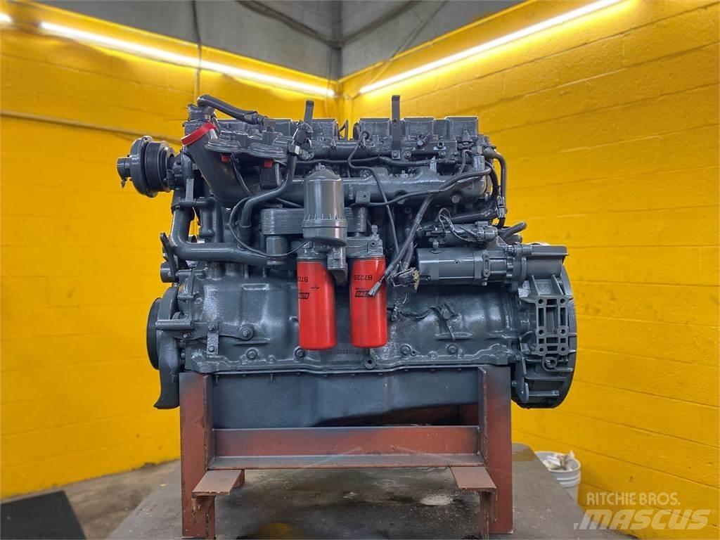 Mack E7 Motorok