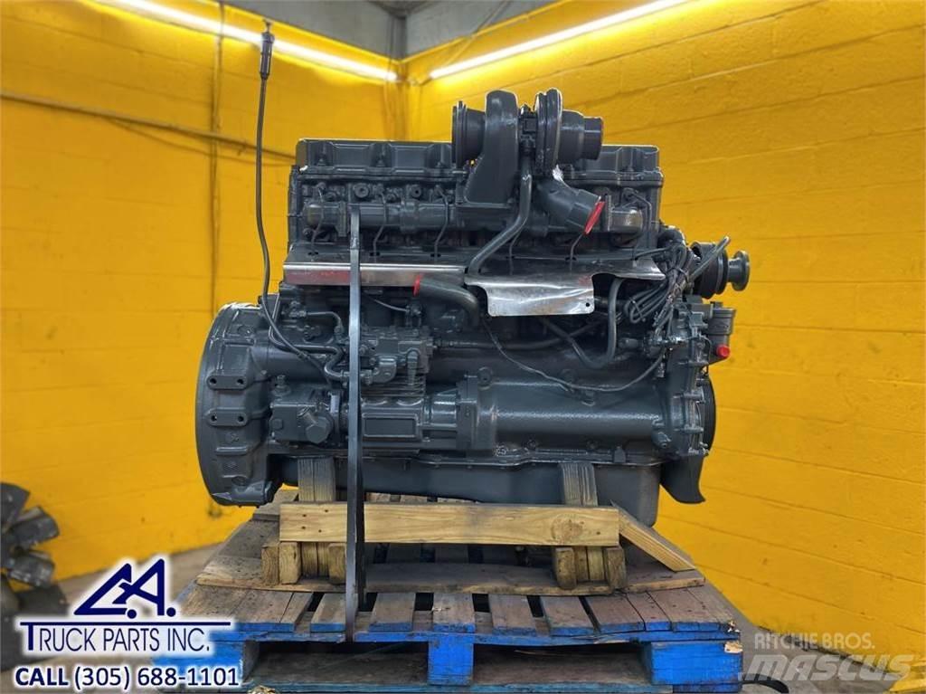 Mack E7 Motorok