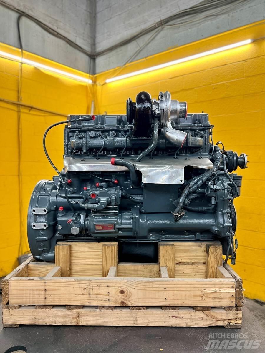 Mack E7 Motorok