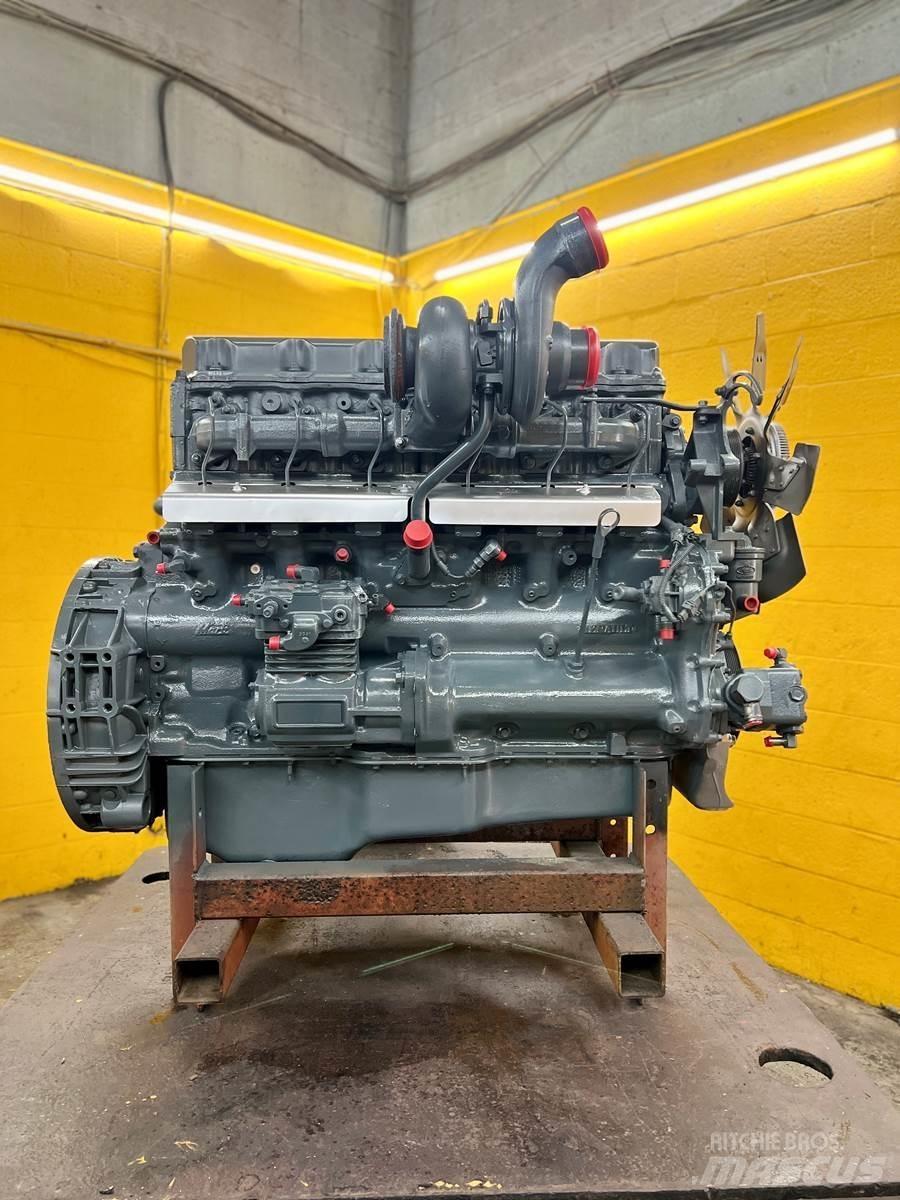 Mack E7 Motorok