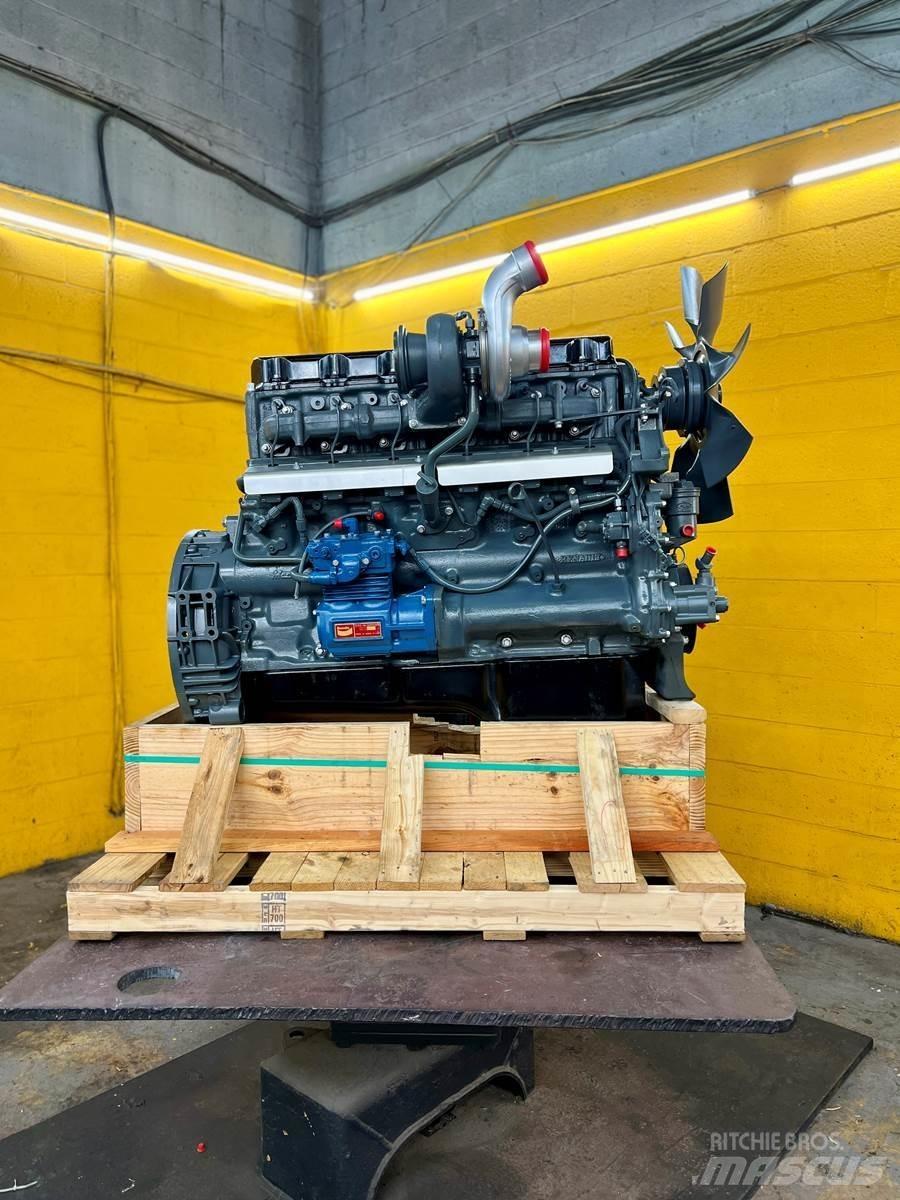 Mack E7 Motorok