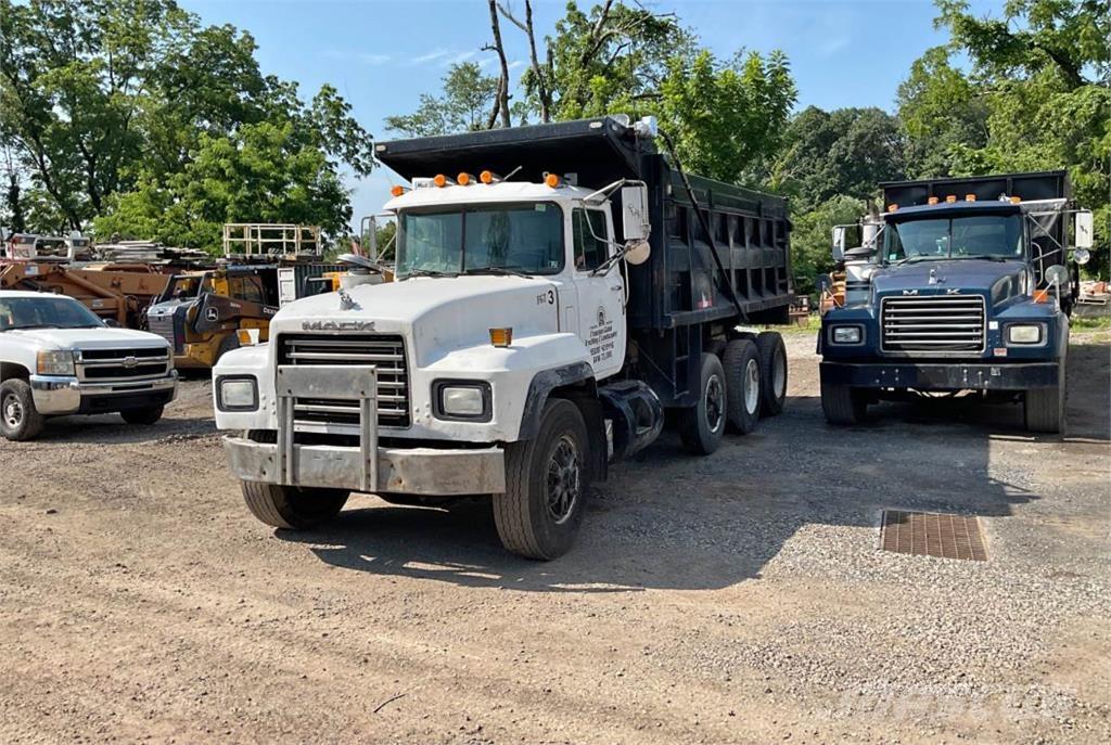 Mack E7 Billenő teherautók