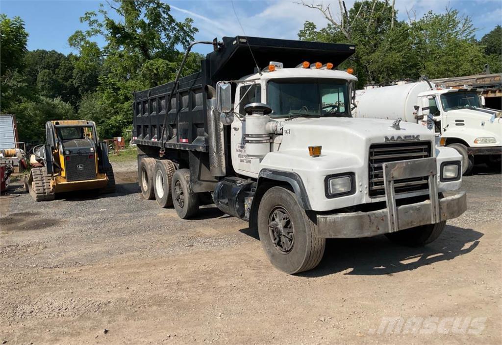 Mack E7 Billenő teherautók