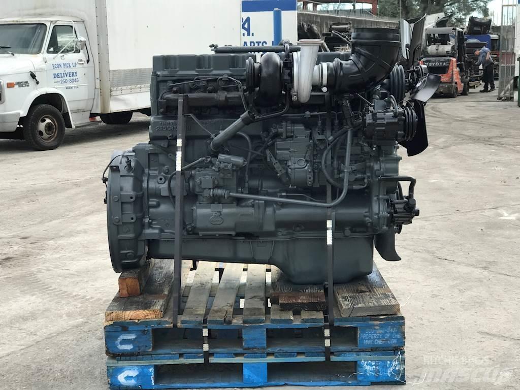 Mack E7 Motorok