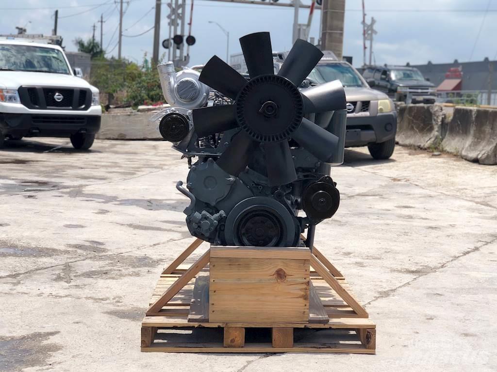 Mack E7 Motorok