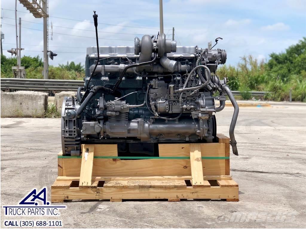 Mack E7-300 Motorok