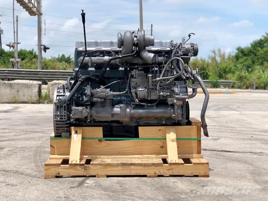 Mack E7-300 Motorok