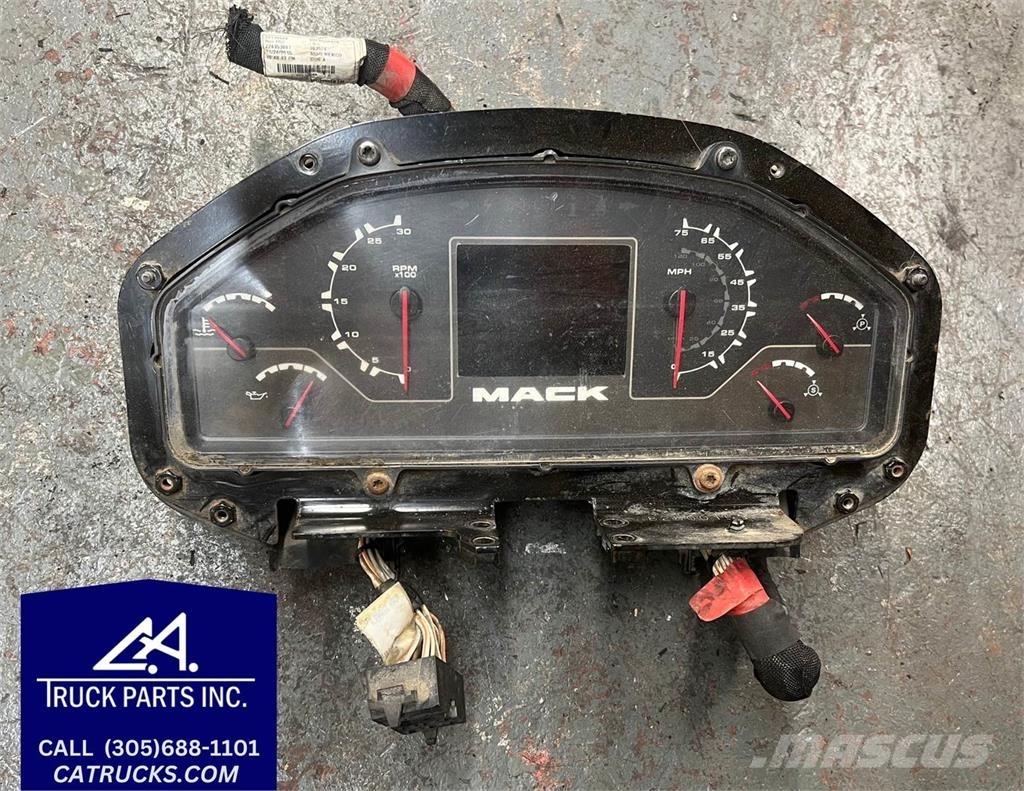 Mack LE613 Haszonjárművek - Egyéb