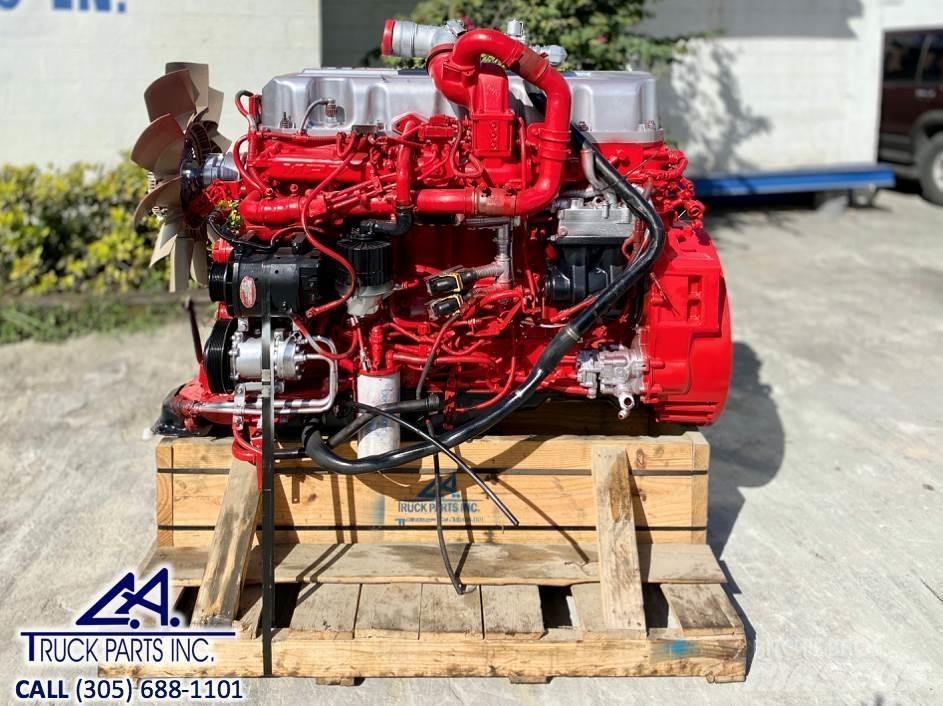 Mack MP7 Motorok