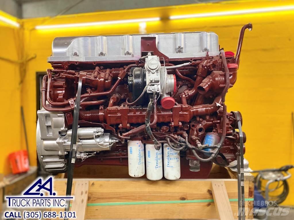 Mack MP7 Motorok