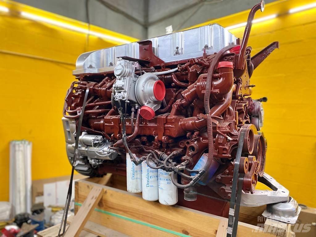 Mack MP7 Motorok