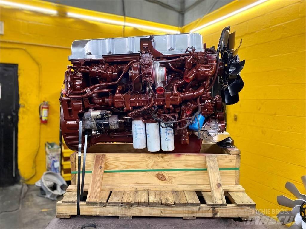 Mack MP7 Motorok