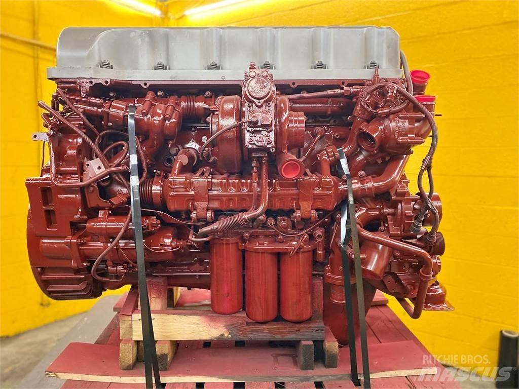 Mack MP7 Motorok