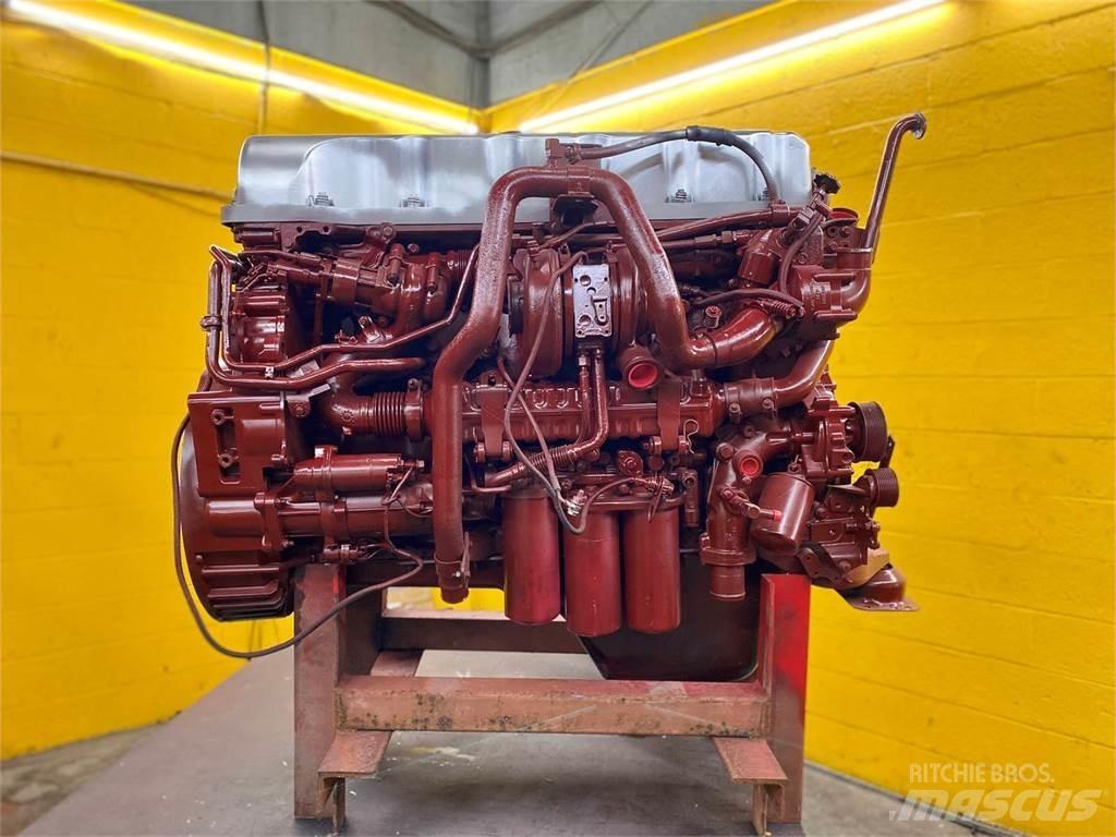 Mack MP7 Motorok