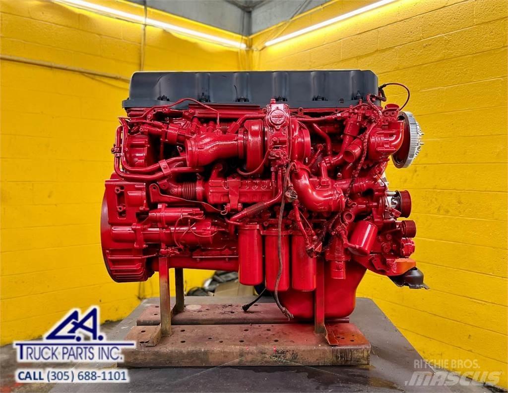 Mack MP7 Motorok